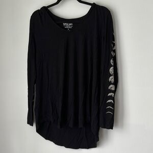 Torrid Women's Black Long Sleeve Moon Phase Hoodie Tee Size 1X